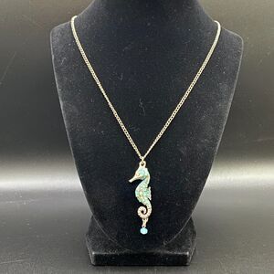 Vintage Mary Demarco Seahorse Pendant Necklace Ocean Fantasy